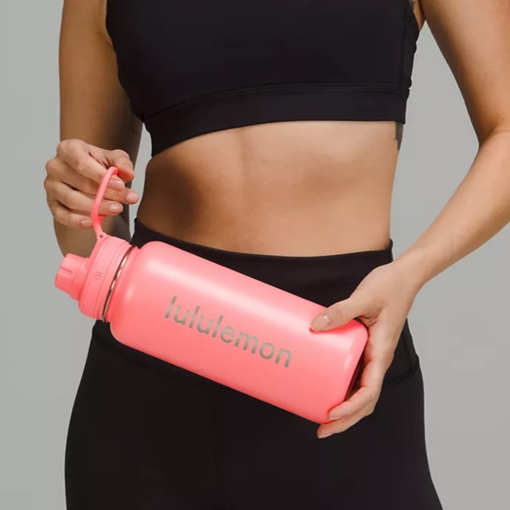 🎁FREE GIFT W PURCHASE❌HP🎉NWT LULULEMON BACK TO LIFE SPORT BOTTLE 32oz - Picture 3 of 15